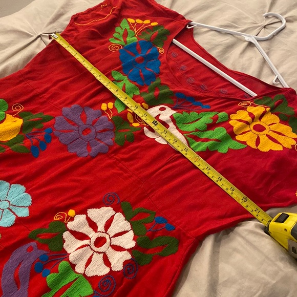 Handmade EMBROIDERED OAXACAN DRESS - Picture 7 of 9